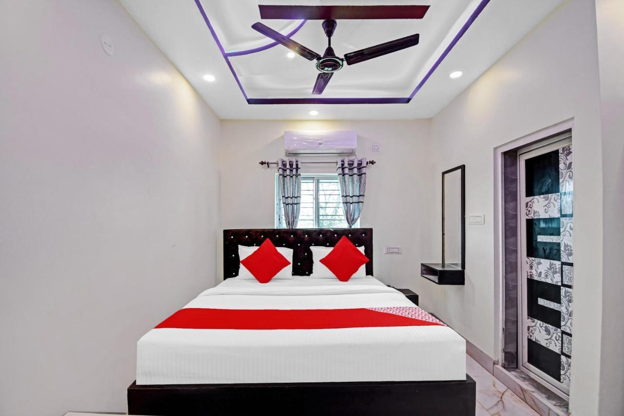 Oyo 86602 Hotel Dream Palace 콜카타 외부 사진