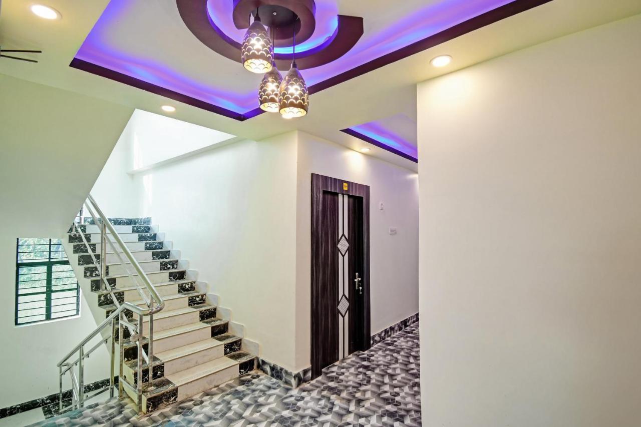 Oyo 86602 Hotel Dream Palace 콜카타 외부 사진