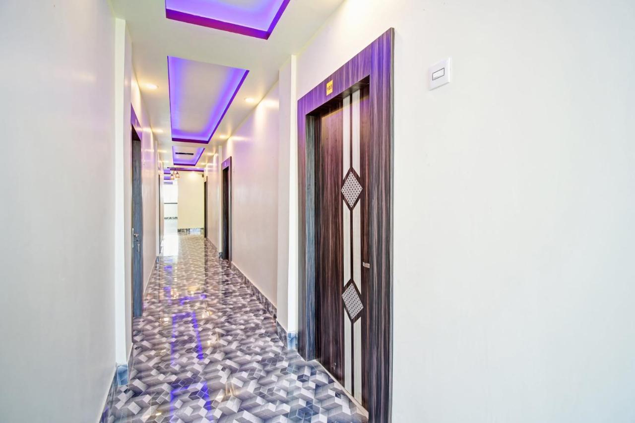 Oyo 86602 Hotel Dream Palace 콜카타 외부 사진